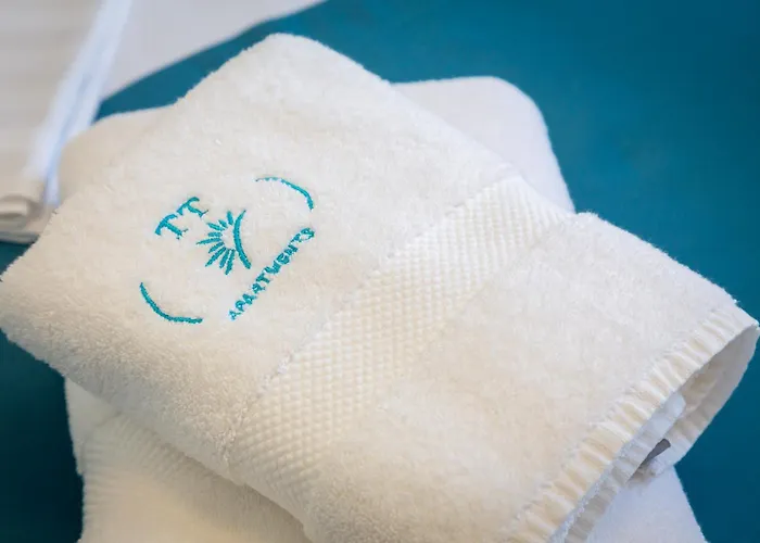 Lejlighed Tt With Sea View And Private Parking *