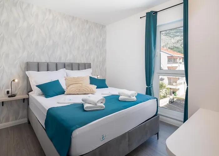 Tt With Sea View And Private Parking * Makarska