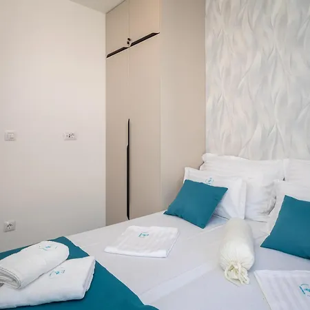 Tt With Sea View And Private Parking Apartment